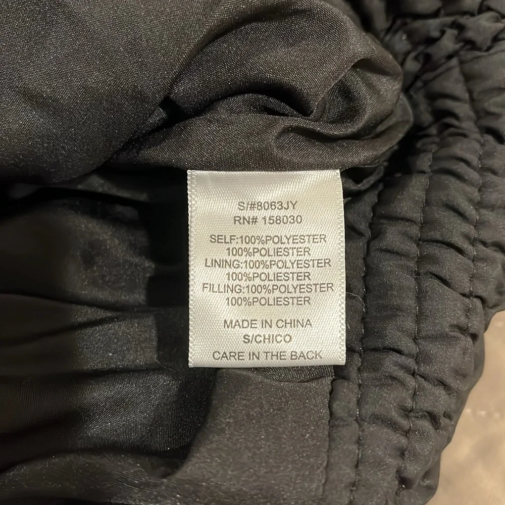 Love Tree Peyton Puffer Jacket - BLACK / Small / NWOT